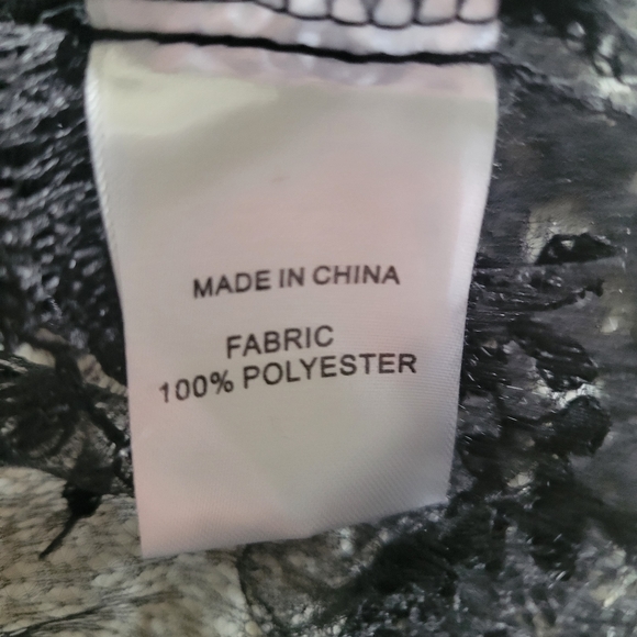 Eilly Bazar Lace blouse - Picture 5 of 8